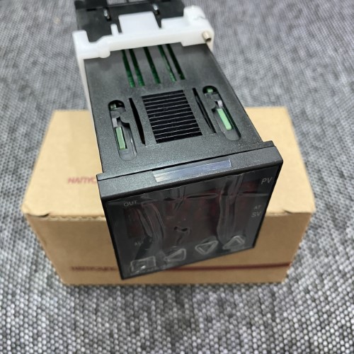 Bộ  điều khiển nhiệt độ Hanyoung NX4-07