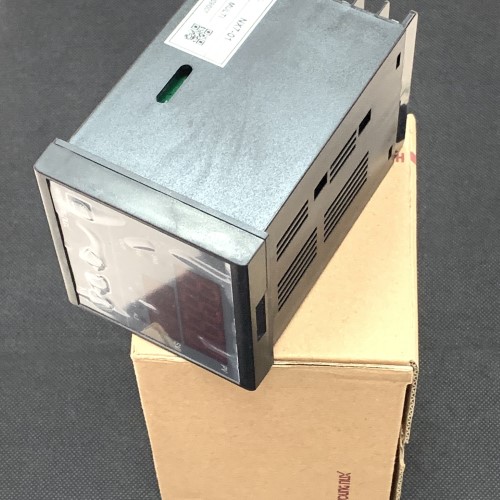 Bộ điều khiển nhiệt độ Hanyoung NX7-02