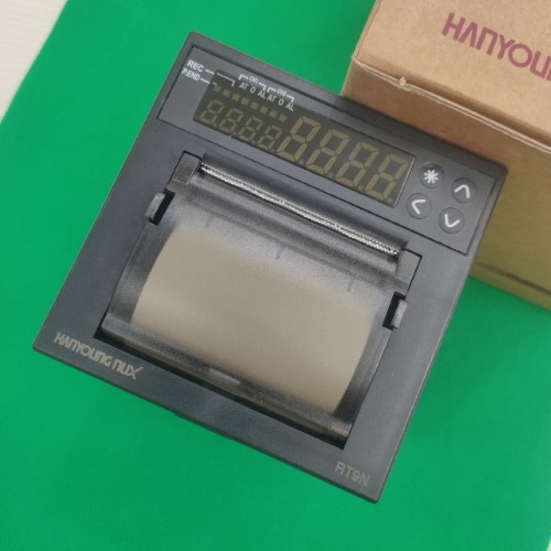 Bộ điều khiển nhiệt độ Hanyoung RT9-100