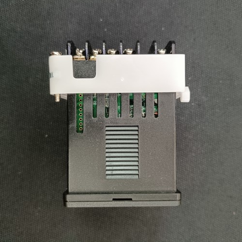 Bộ điều khiển nhiệt độ Hanyoung VX4-UCNA-A1C