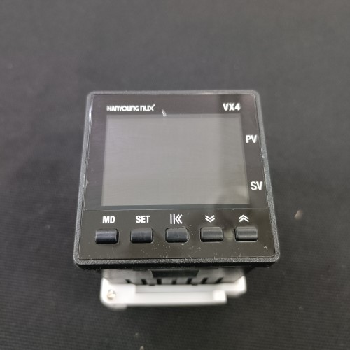 Bộ điều khiển nhiệt độ Hanyoung VX4-UCNA-A1C