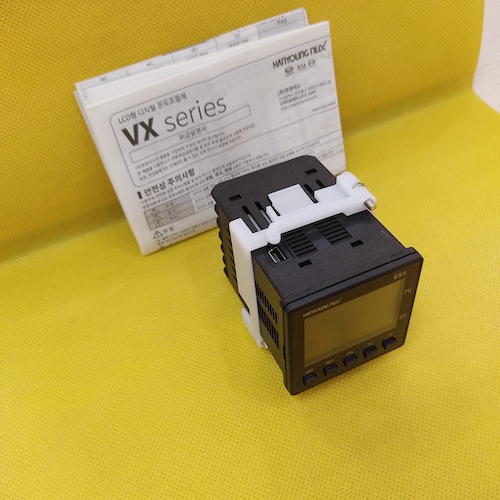 Bộ  điều khiển nhiệt độ Hanyoung VX4-UMMA-A2CTD2