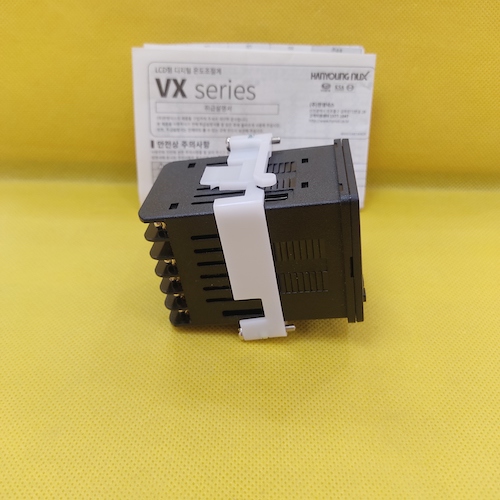 Bộ  điều khiển nhiệt độ Hanyoung VX4-UMMA-A2CTD2