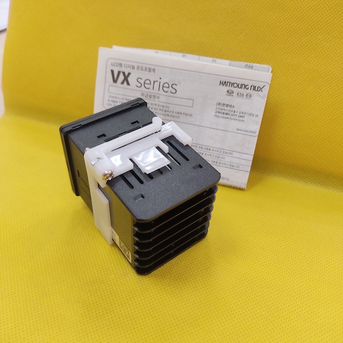 Bộ  điều khiển nhiệt độ Hanyoung VX4-UMMA-A2CTD2