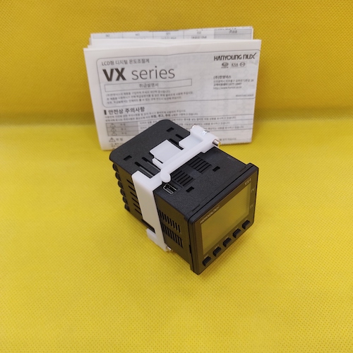 Bộ điều khiển nhiệt độ Hanyoung VX4-UMNA-A1C