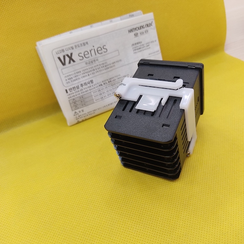 Bộ điều khiển nhiệt độ Hanyoung VX4-UMNA-A1C