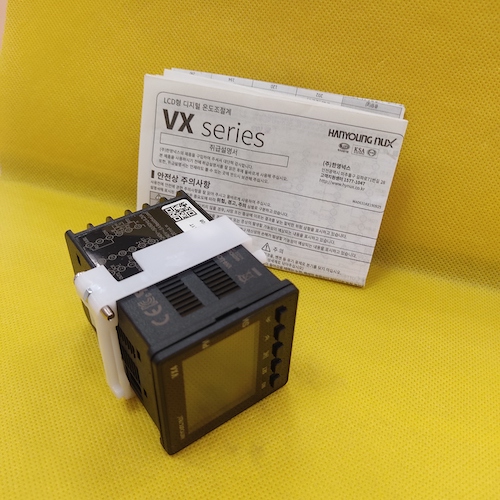 Bộ  điều khiển nhiệt độ Hanyoung VX4-UMNA-A2CTH1