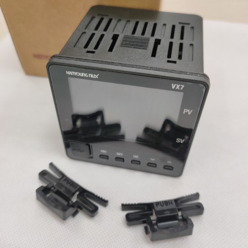 Bộ  điều khiển nhiệt độ Hanyoung VX7-UMMA-A2CTR