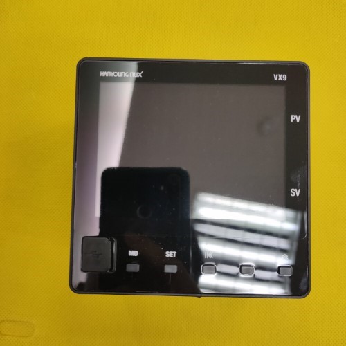Bộ  điều khiển nhiệt độ Hanyoung VX9-UMMA-A2CTH1