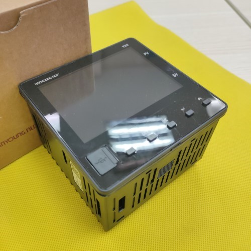Bộ  điều khiển nhiệt độ Hanyoung VX9-UMNA-A2CTH1