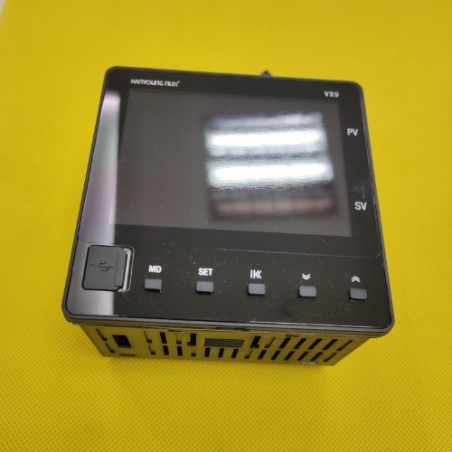 Bộ  điều khiển nhiệt độ Hanyoung VX9-UMNA-A2T