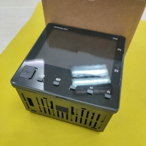 Bộ  điều khiển nhiệt độ Hanyoung VX9-USNA-A2CTH1