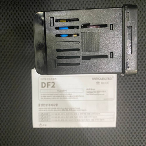 Bộ điều khiển nhiệt độ kỹ thuật số Hanyoung DF2-PMNRA04