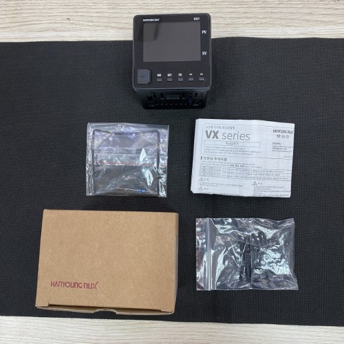 Bộ điều khiển nhiệt độ kỹ thuật số Hanyoung VX7-UCMA-A2CTD4H1R