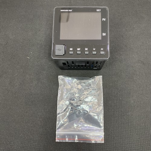 Bộ điều khiển nhiệt độ kỹ thuật số Hanyoung VX7-UCNA-A2TD2