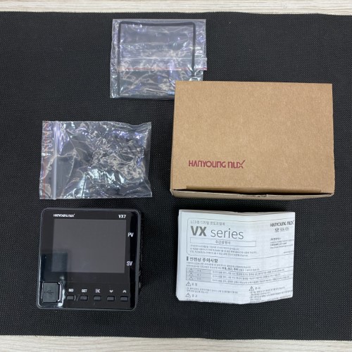 Bộ điều khiển nhiệt độ kỹ thuật số Hanyoung VX7-UMMA-A1CTD2H1R