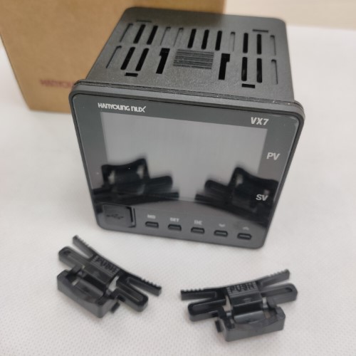 Bộ điều khiển nhiệt độ kỹ thuật số Hanyoung VX7-UMMA-A2CTD4H2R