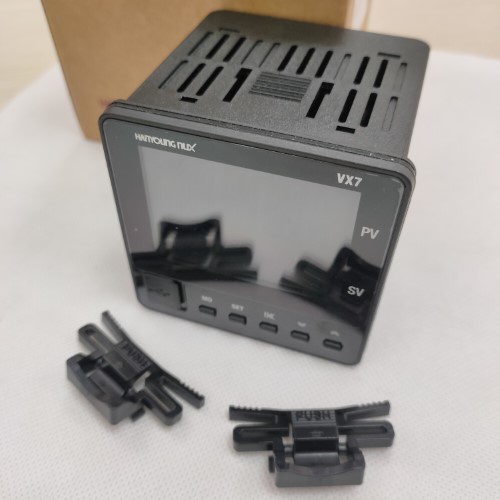 Bộ điều khiển nhiệt độ kỹ thuật số Hanyoung VX7-UMNA-A2T