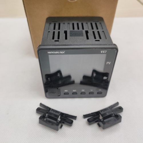 Bộ điều khiển nhiệt độ kỹ thuật số Hanyoung VX7-UMNA-A2T