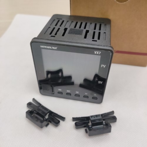 Bộ điều khiển nhiệt độ kỹ thuật số Hanyoung VX7-USNA-A1CTD2H1R