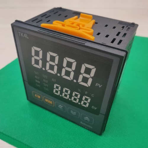 Bộ điều khiển nhiệt độ PID Autonics TK4L-T4CC