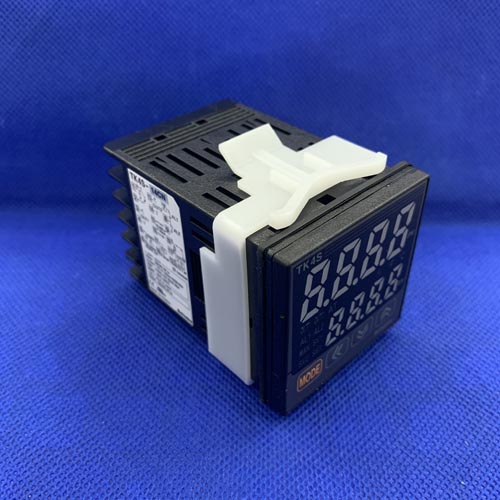 Bộ điều khiển nhiệt độ PID Autonics TK4S-R2RN