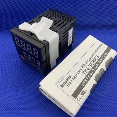 Bộ điều khiển nhiệt độ PID Autonics TK4S-R2RN