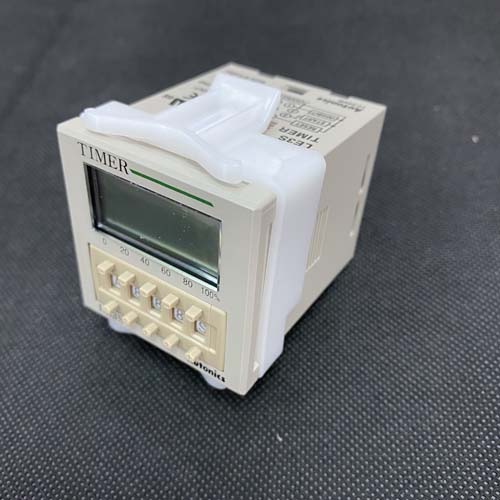Bộ định thời màn hình LCD (ngừng lại) Autonics LE3S