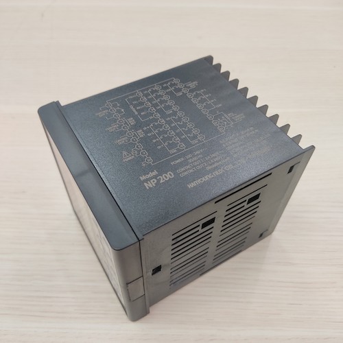 Bộ định thời Hanyoung NP200-11