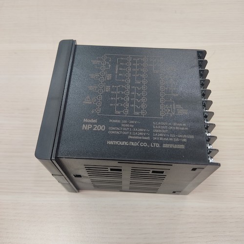 Bộ định thời Hanyoung NP200-11