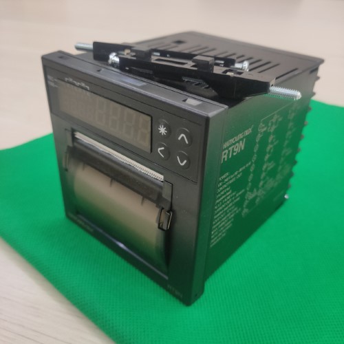 BỘ GHI VÀ ĐIỀU KHIỀN NHIỆT ĐỘ HANYOUNG RT9N-113