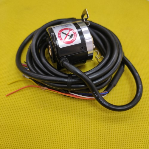 Bộ mã hóa vòng quay tương đối 40mm (Loại lỗ liền thân) Autonics E40HB10-1000-3-N-24-C