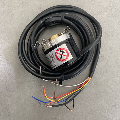 Bộ mã hóa vòng quay tương đối 40mm (Loại lỗ liền thân) Autonics E40HB10-1024-6-L-5-C