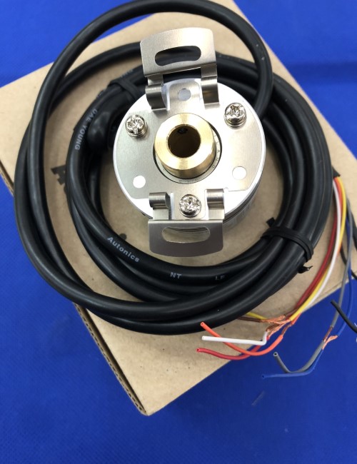 Bộ mã hóa vòng quay tương đối 40mm (Loại lỗ liền thân) Autonics E40HB10-1800-3-T-24