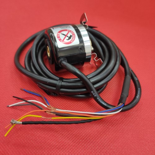 Bộ mã hóa vòng quay tương đối 40mm (Loại lỗ liền thân) Autonics E40HB10-200-6-L-24-C