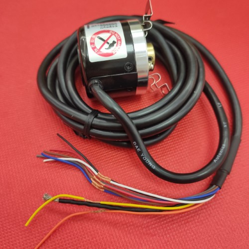 Bộ mã hóa vòng quay tương đối 40mm (Loại lỗ liền thân) Autonics E40HB10-2500-3-T-24