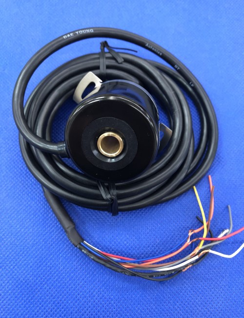 Bộ mã hóa vòng quay tương đối 40mm (Loại lỗ liền thân) Autonics E40HB10-5000-6-L-5
