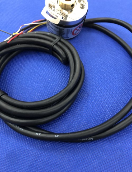 Bộ mã hóa vòng quay tương đối 40mm (Loại lỗ liền thân) Autonics E40HB10-512-6-L-24