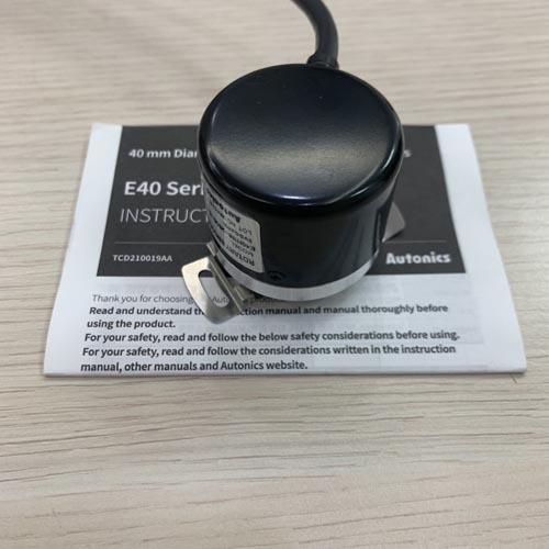 Bộ mã hóa vòng quay tương đối 40mm (Loại lỗ liền thân) Autonics E40HB12-1000-6-L-24-C