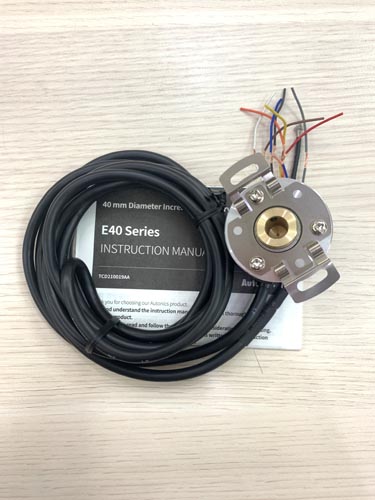 Bộ mã hóa vòng quay tương đối 40mm (Loại lỗ liền thân) Autonics E40HB12-1024-3-N-24
