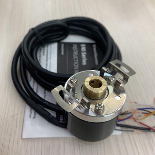 Bộ mã hóa vòng quay tương đối 40mm (Loại lỗ liền thân) Autonics E40HB12-1024-6-L-24