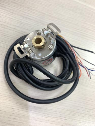 Bộ mã hóa vòng quay tương đối 40mm (Loại lỗ liền thân) Autonics E40HB12-1024-6-L-24