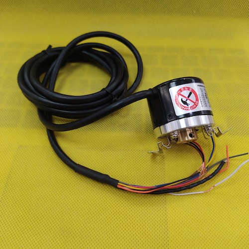 Bộ mã hóa vòng quay tương đối 40mm (Loại lỗ liền thân) Autonics E40HB12-20-6-L-24-C