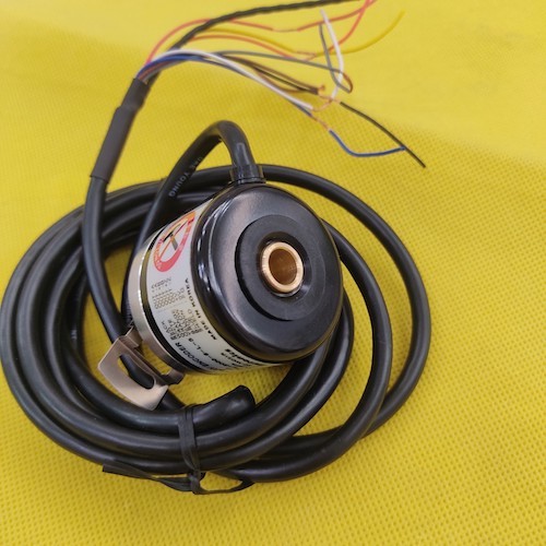 Bộ mã hóa vòng quay tương đối 40mm (Loại lỗ liền thân) Autonics E40HB12-3000-6-L-24