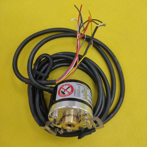 Bộ mã hóa vòng quay tương đối 40mm (Loại lỗ liền thân) Autonics E40HB12-3600-6-L-5-C