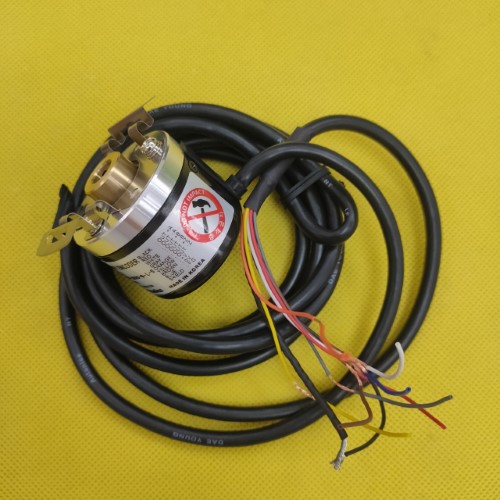 Bộ mã hóa vòng quay tương đối 40mm (Loại lỗ liền thân) Autonics E40HB12-3600-6-L-5