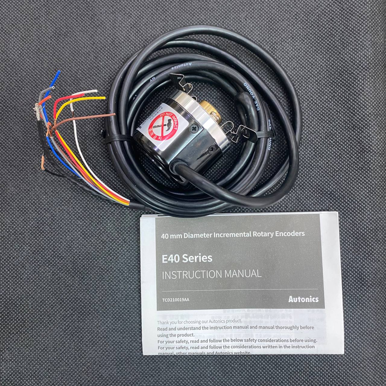 Bộ mã hóa vòng quay tương đối 40mm (Loại lỗ liền thân) Autonics E40HB12-45-3-N-24