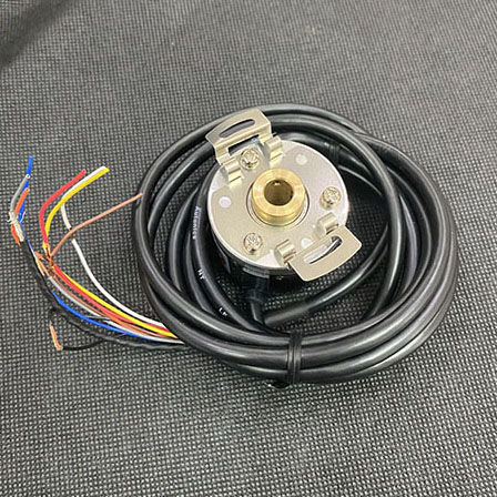 Bộ mã hóa vòng quay tương đối 40mm (Loại lỗ liền thân) Autonics E40HB12-500-6-L-5