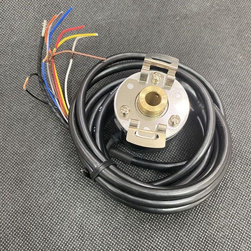 Bộ mã hóa vòng quay tương đối 40mm (Loại lỗ liền thân) Autonics E40HB12-500-6-L-5