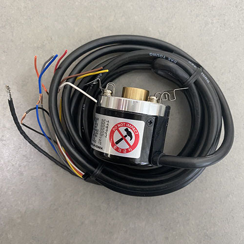 Bộ mã hóa vòng quay tương đối 40mm (Loại lỗ liền thân) Autonics E40HB12-5000-3-T-24